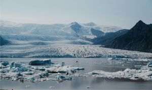 Studiu alarmant: mii de gheţari vor dispărea anual în următoarele decenii